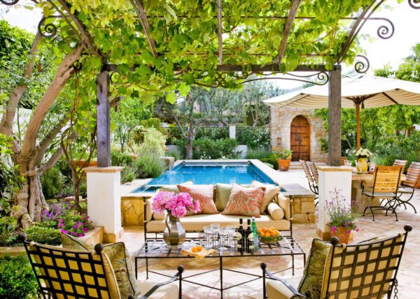 Transforming Your Backyard into a Relaxing Oasis